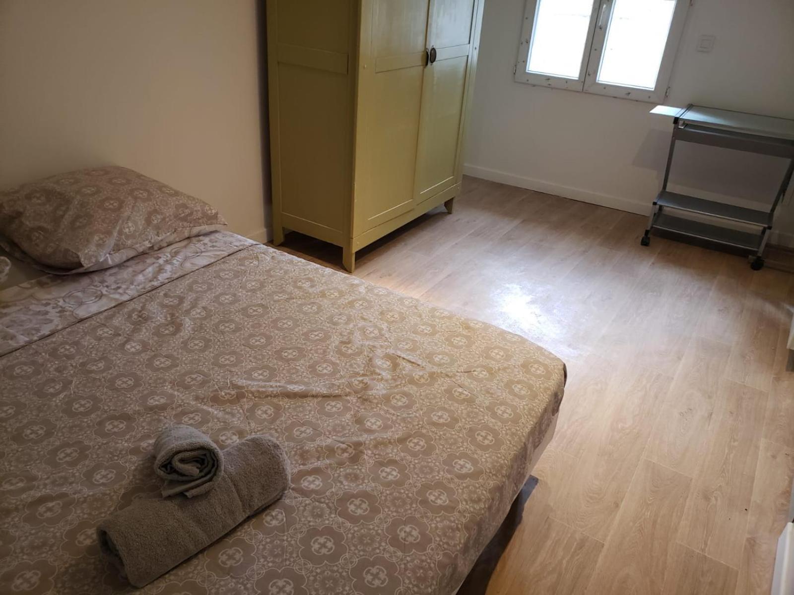 Chambres Meublees Et Spacieuses L'Isle Jourdain Bagian luar foto