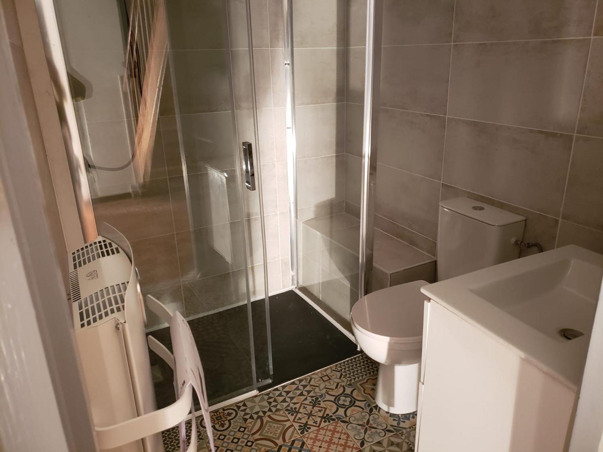 Chambres Meublees Et Spacieuses L'Isle Jourdain Bagian luar foto